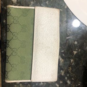 Gucci wallet